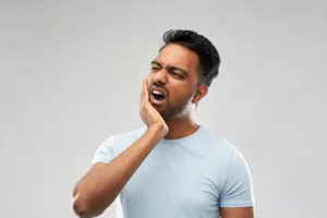 Read more about the article 10 Common Dental Problems and How to Avoid Them in Hyderabad’s Climate